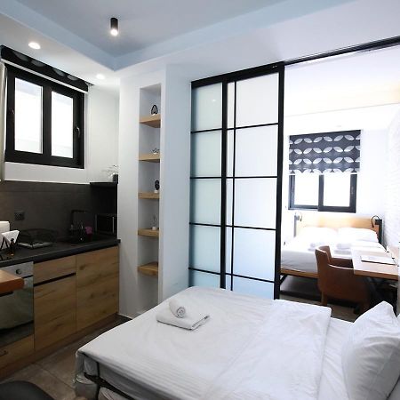 Emily In Athens - Central Design Awarded Flat Syntagma E3 Dış mekan fotoğraf