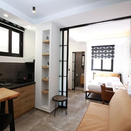Emily In Athens - Central Design Awarded Flat Syntagma E3 Dış mekan fotoğraf