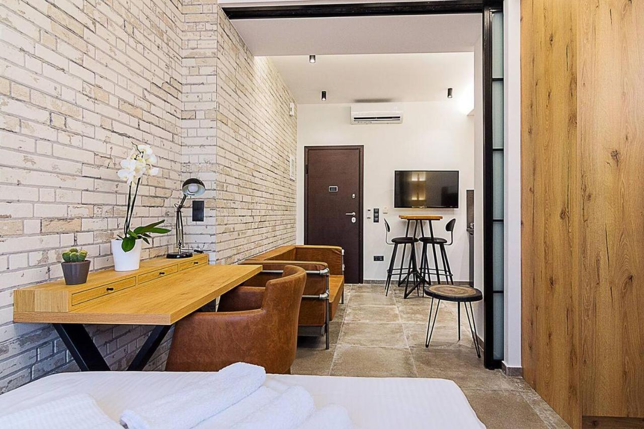Emily In Athens - Central Design Awarded Flat Syntagma E3 Dış mekan fotoğraf