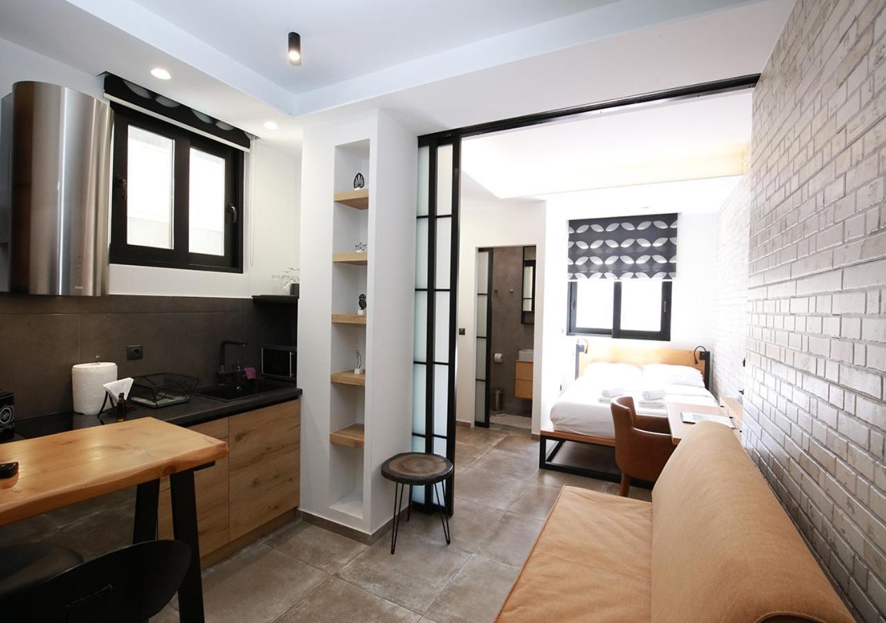 Emily In Athens - Central Design Awarded Flat Syntagma E3 Dış mekan fotoğraf